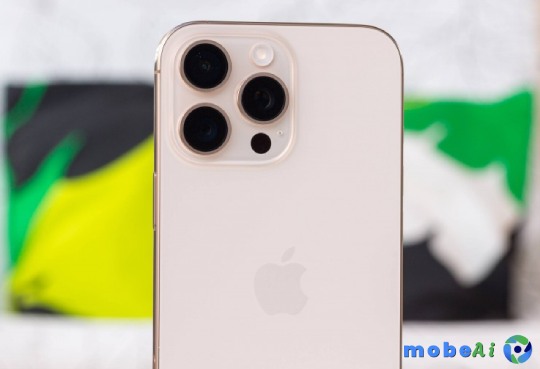 مراجعة Apple iPhone 16 Pro Max